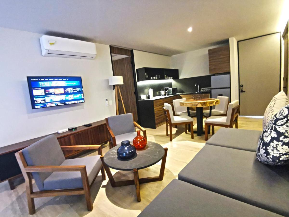 Apartahotel Kaab South By The Spot 4*